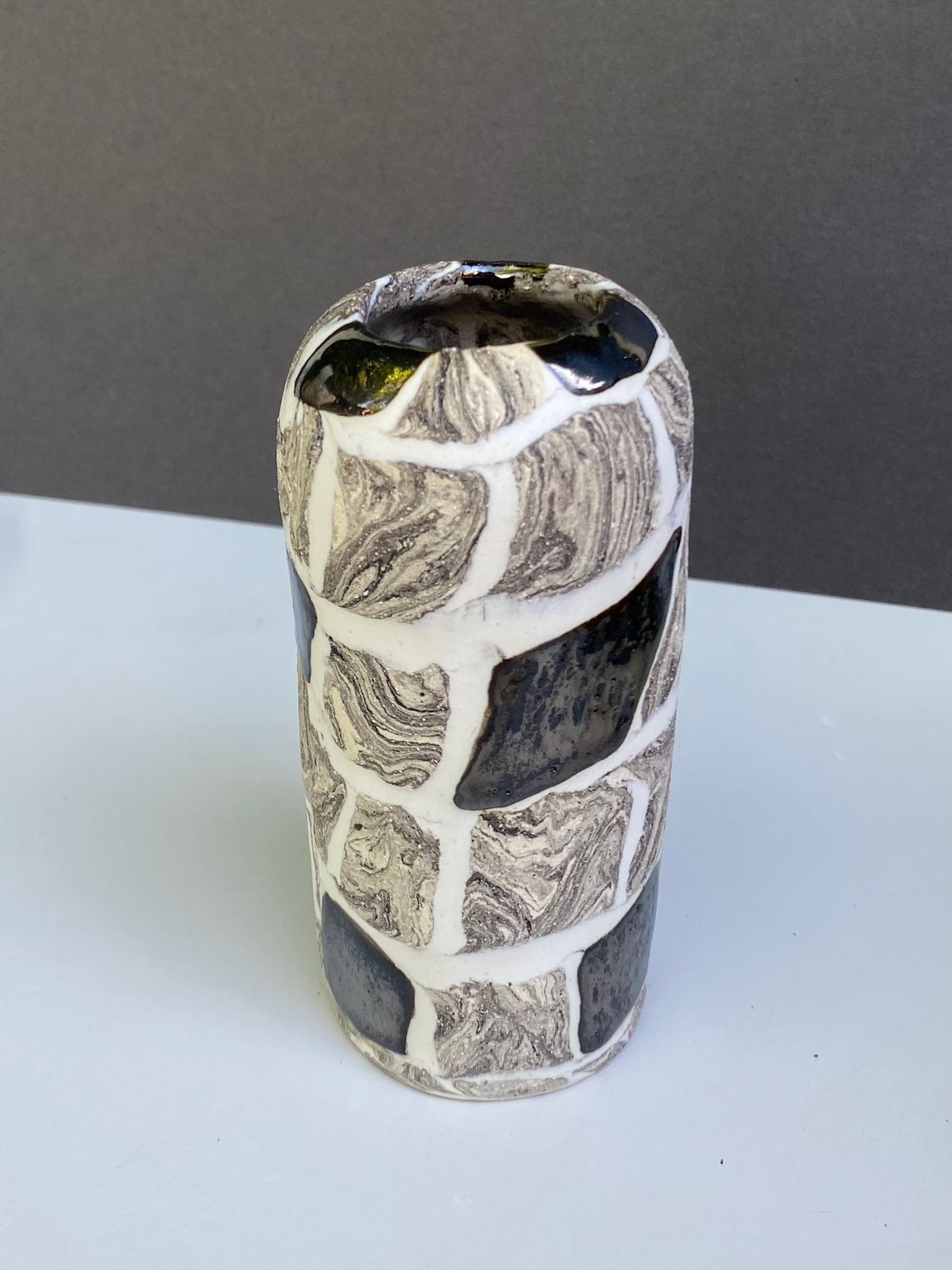 Bud Vase - Light Grid
