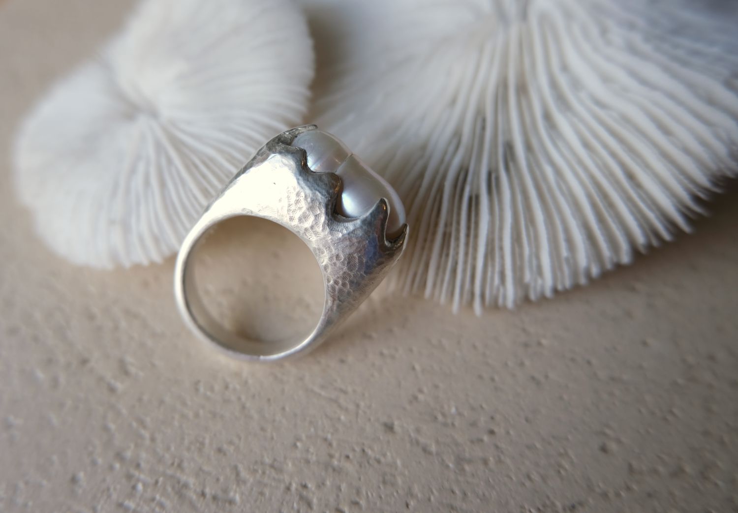 Pearl Diver Ring