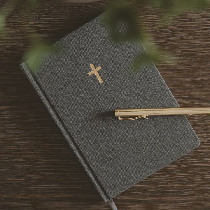 Cross Sermon Notes Journal