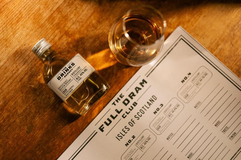 WHISKY TASTING SUBSCRIPTION