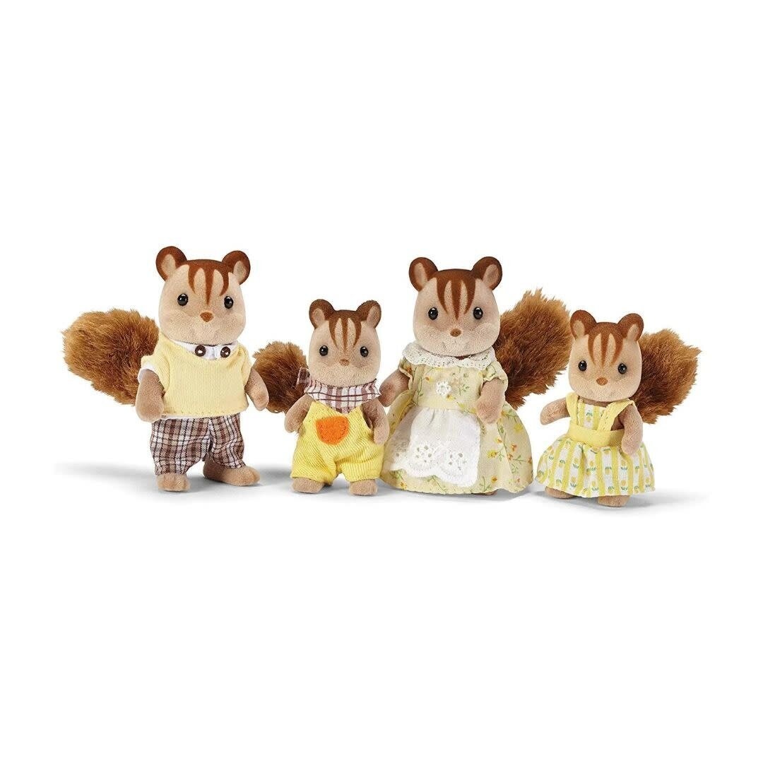 Hazelnut Chipmunk Family