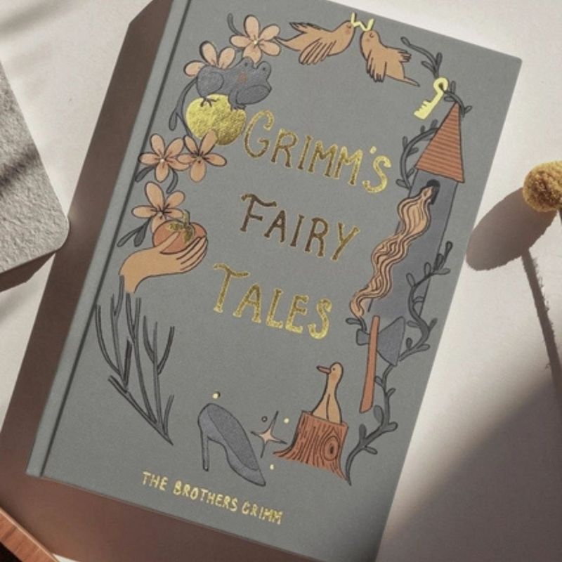 Grimm&#39;s Fairy Tales Collector&#39;s Edition Hardcover