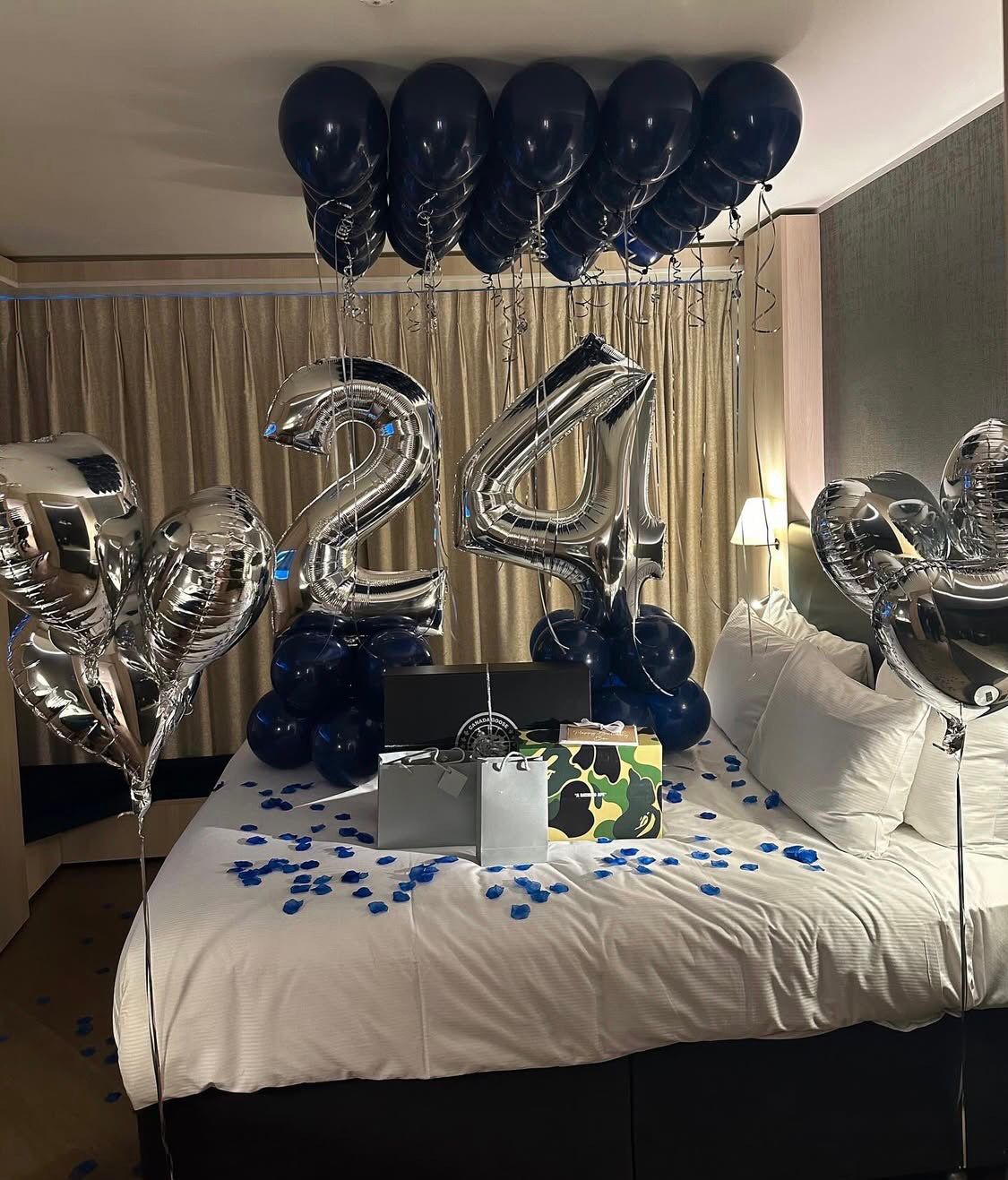Glam Balloons : Classy
