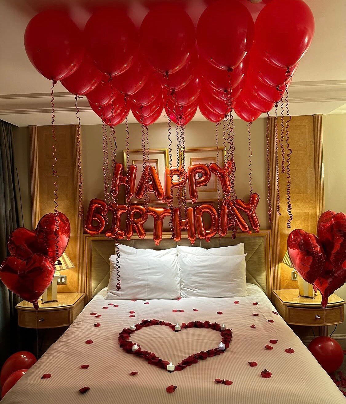Glam Balloons : More Life