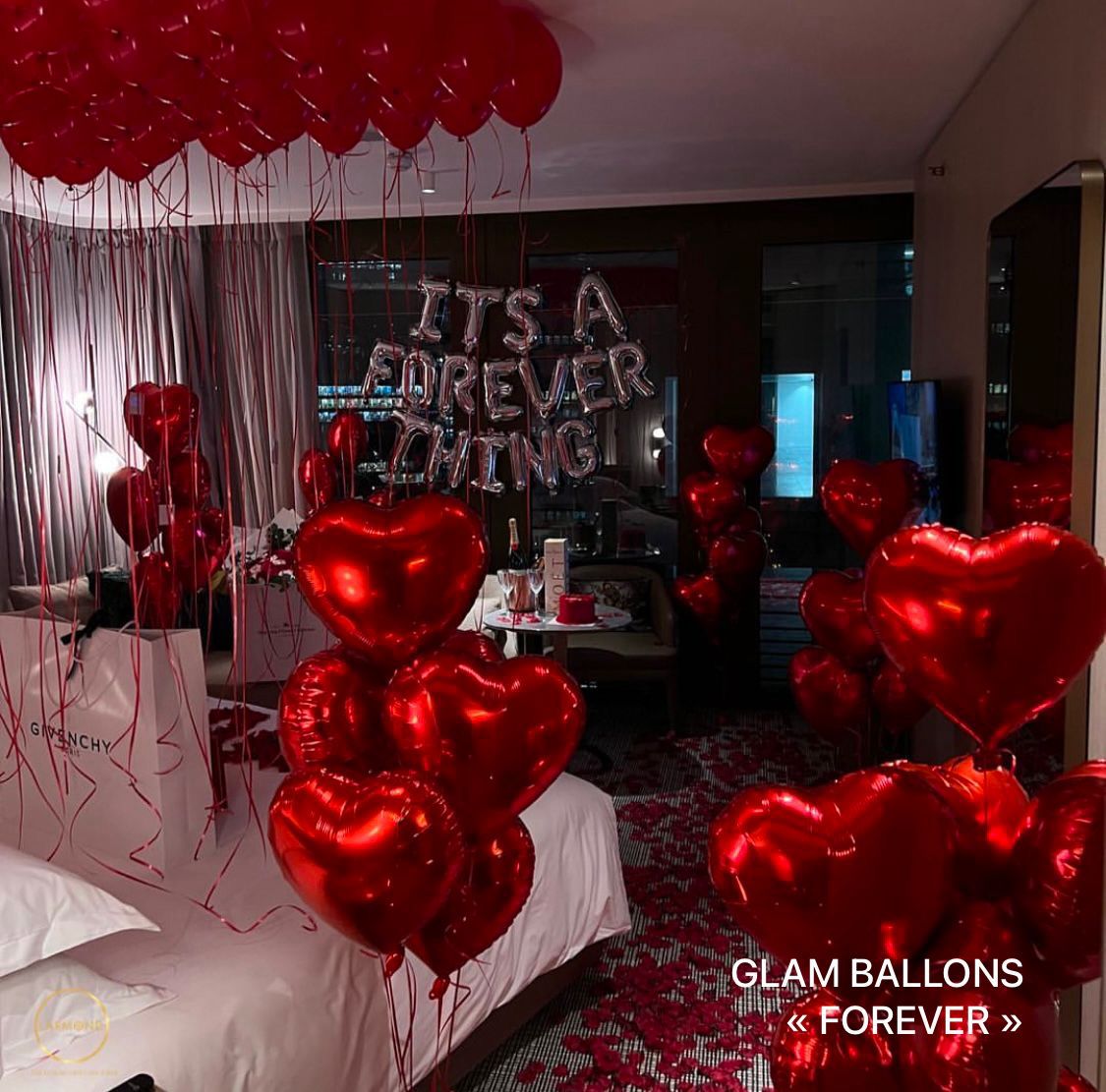 Package Glam Balloons &quot;Forever&quot; (Suite ou Appartement)