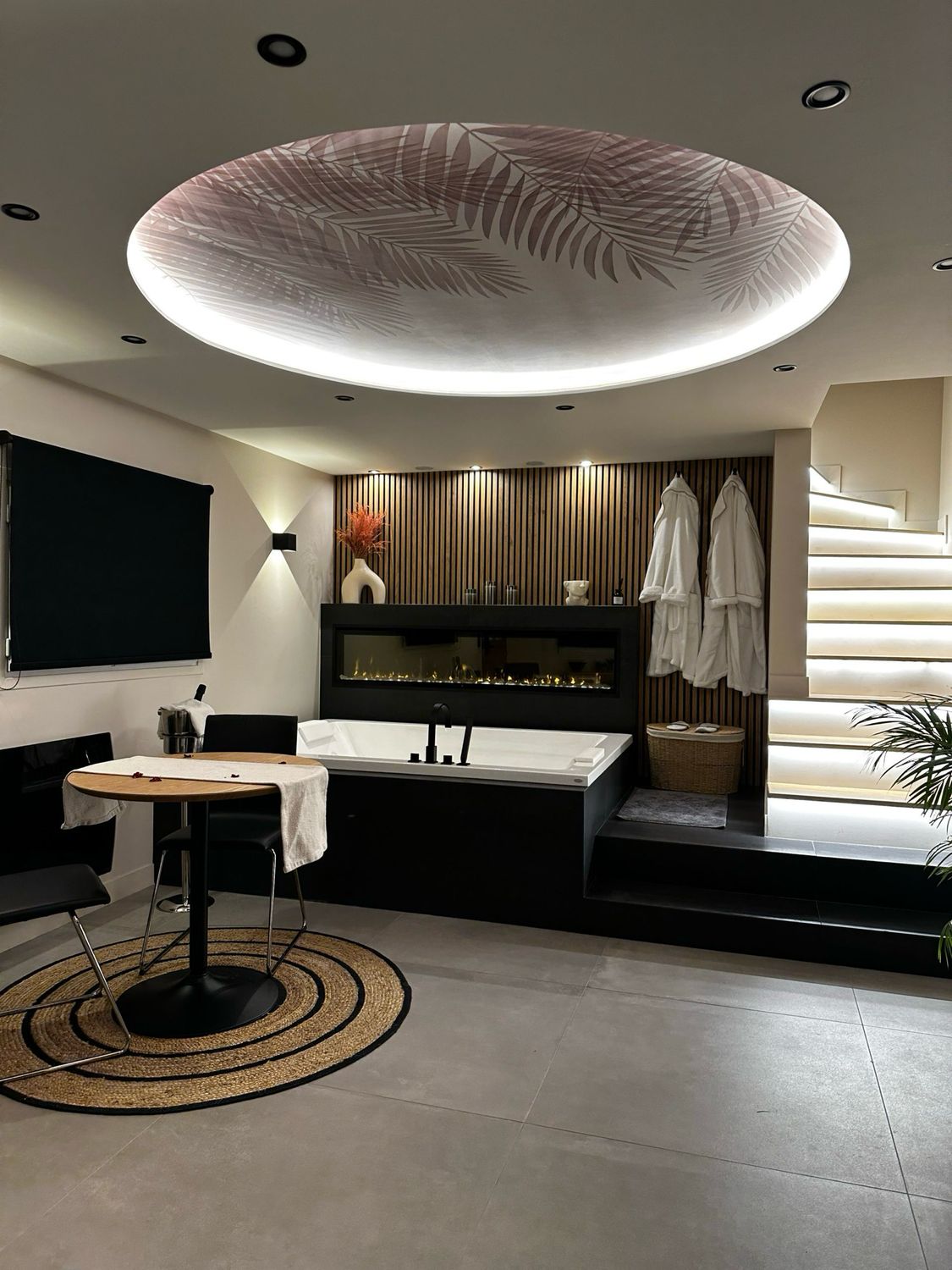 Suite Jacuzzi Cozy x Glam Balloons (2 nuits) 👥