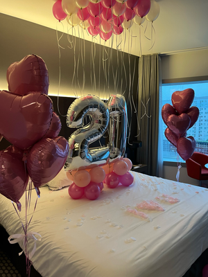 Special Offer : "Aura" Decoration + Glam Cake (deposit)