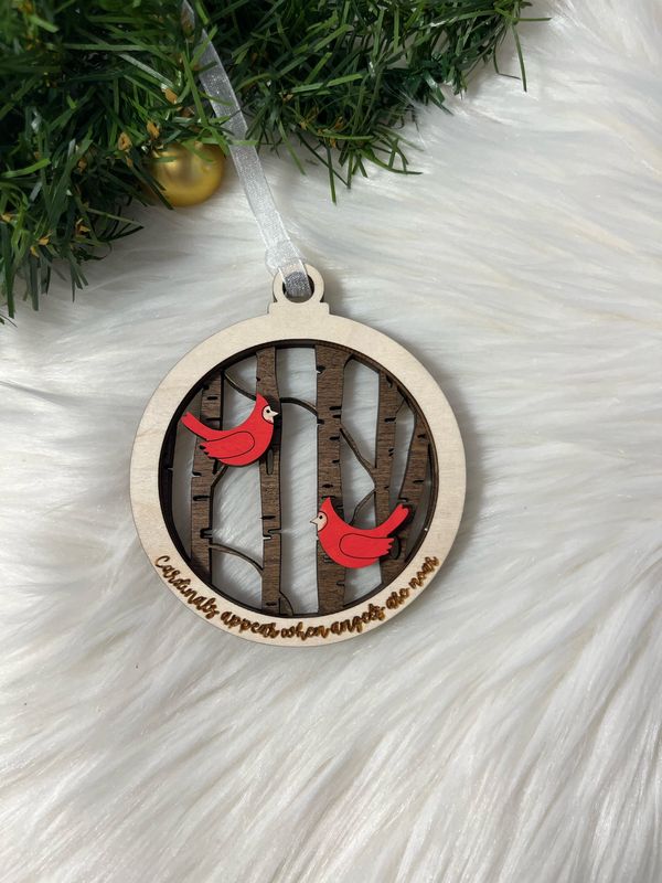 Cardinals Appear When Angels Are Near 3D Wooden Circle Ornament