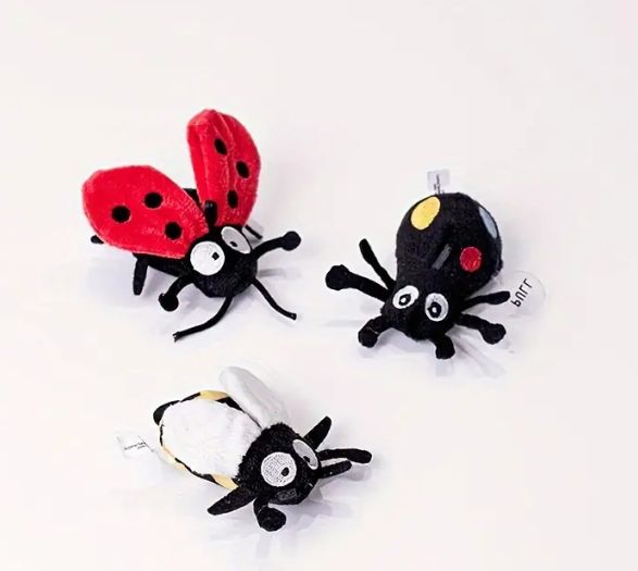 Bug Plush Cat Toy with Cricket Sound Maker