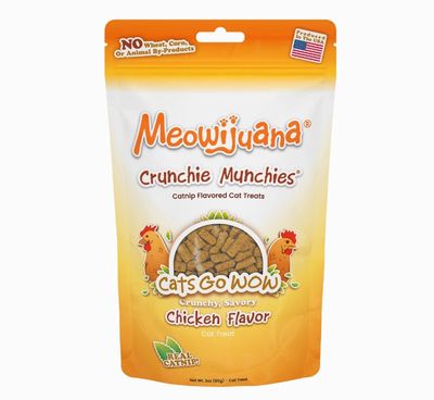 Meowijuana Crunchie Munchies Chicken Cat Treats 3oz bag