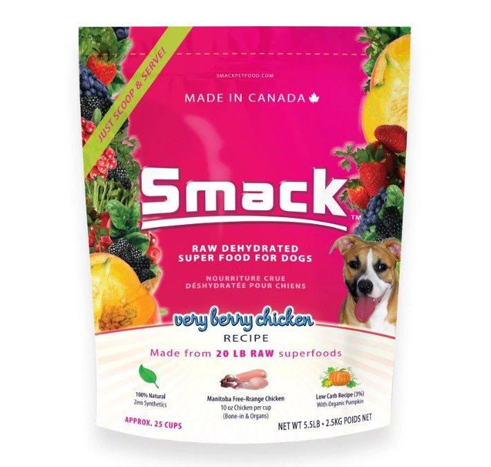 Smack Raw Dehydrated Superfood, Very Berry Chicken Dog Food