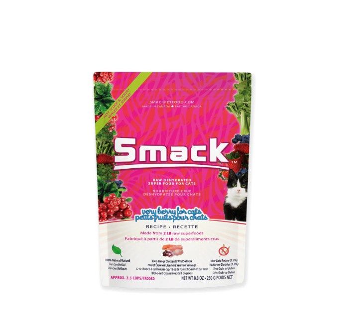 Smack Raw Dehydrated Superfood, Very Berry Chicken Cat Food, Size: 8.8oz bag