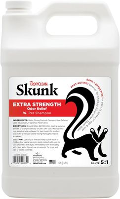 TropiClean Deodorizing Skunk Shampoo for Dogs, Extra Strength Skunk Odor Remover, 24 Hour Fast Relief 1 Gallon