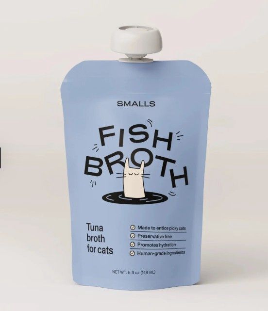 Smalls Cat Fish Broth 5oz Pouch, Protein: Fish (Tuna) 5oz Pouch