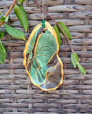 Anhänger Grün-schwarz-gold