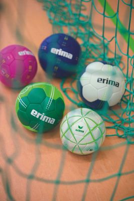 Sportbekleidung Online Shop ACCESSOIRES &amp; ZUBEHÖR