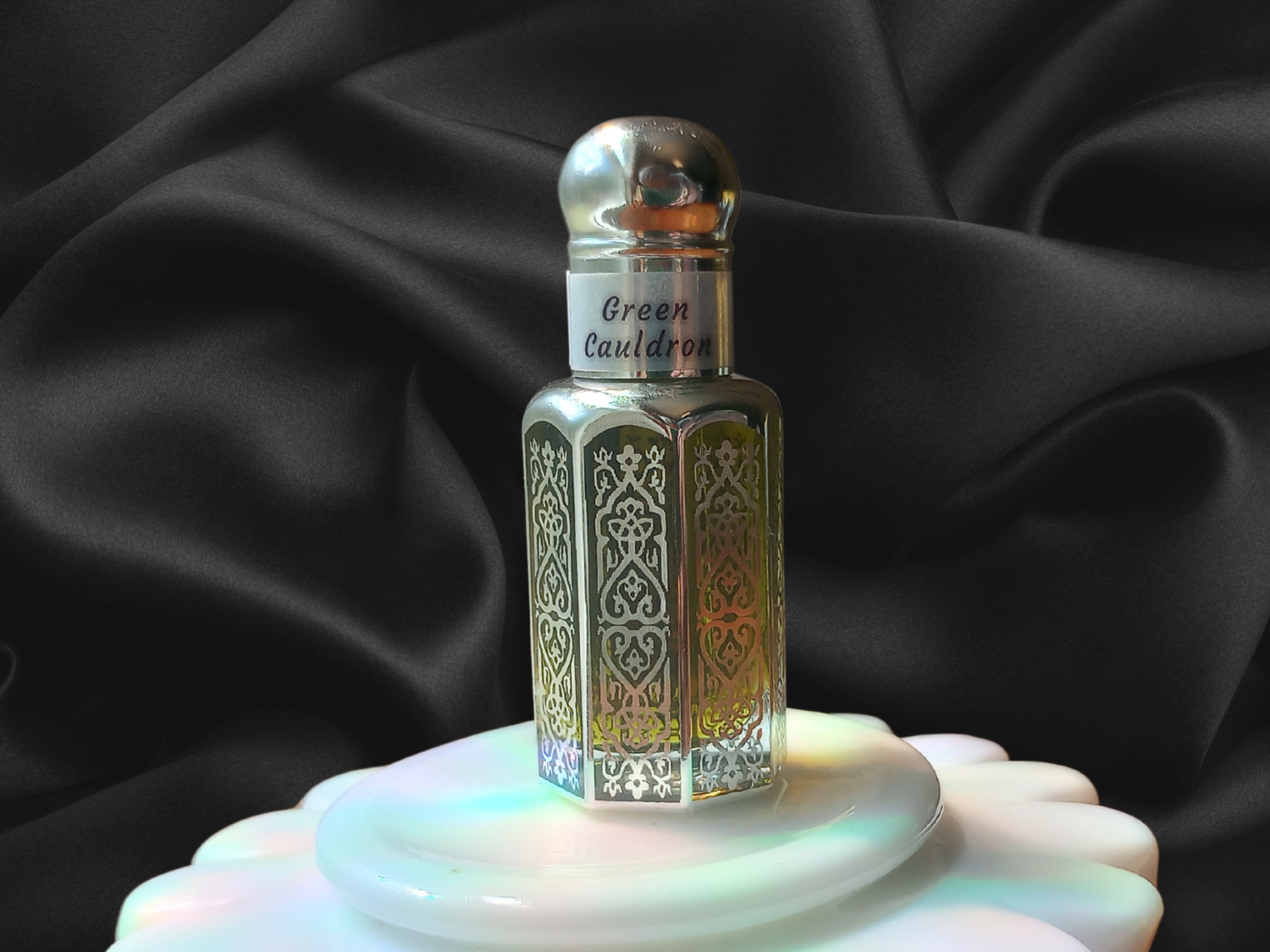 Green Cauldron Anointing Oil