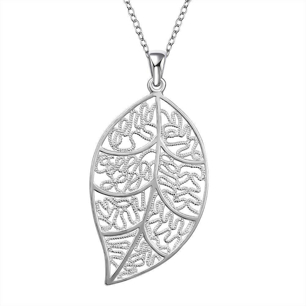 Hollow Leaf Pendant Necklace (S)