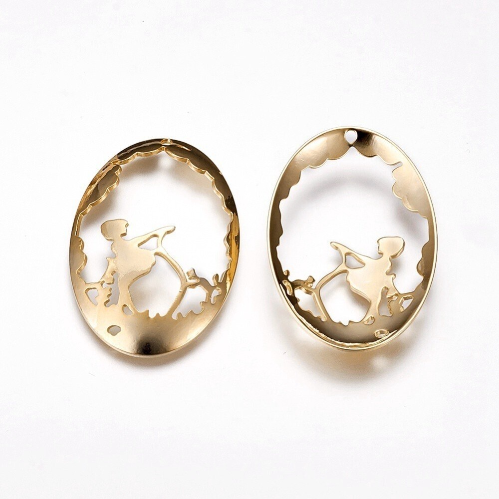 18K Gold Plated Oval Girl Pendant