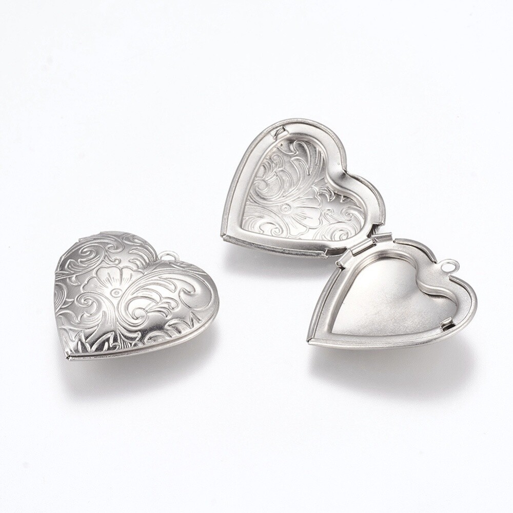 Silver Heart Locket - 29mm