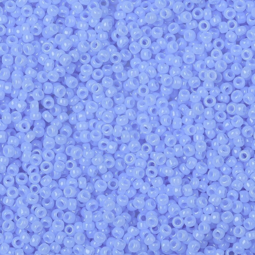 Seed Bead Toho - Translucent Light Sapphire Blue 8/0 (Per 5gm)