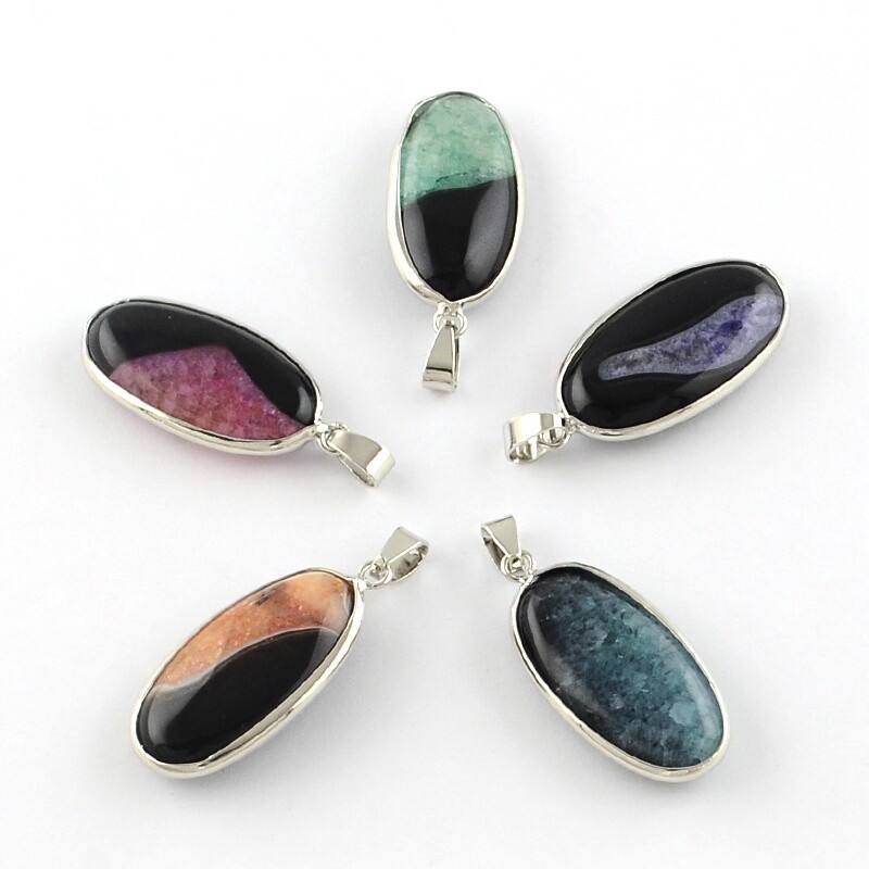 Cracked Agate Pendant - Split Colour &amp; Black 35x16mm