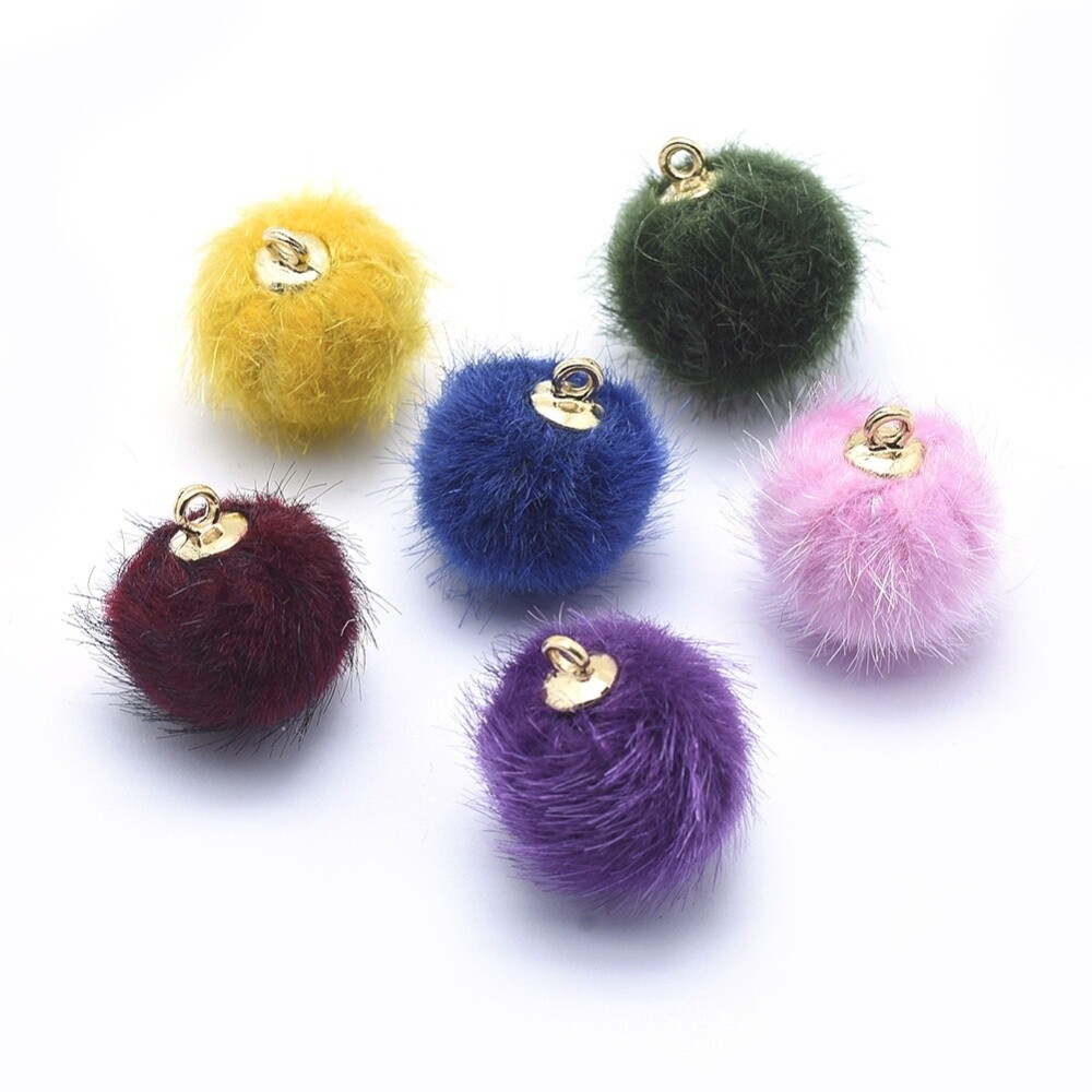 Fluffy Pendant Ball - 18mm