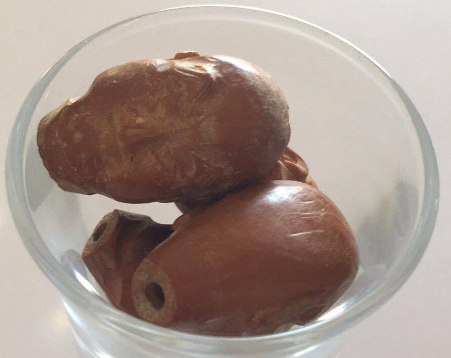 Hand Carved Face - Brown 28mm