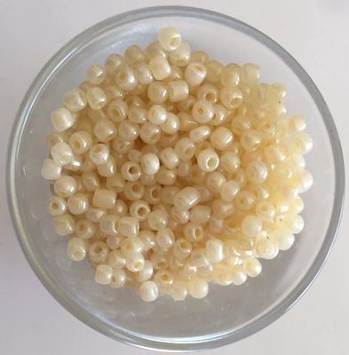 Seed Bead - Pearl 8/0