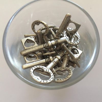 Key Charm - Silver 12x33mm