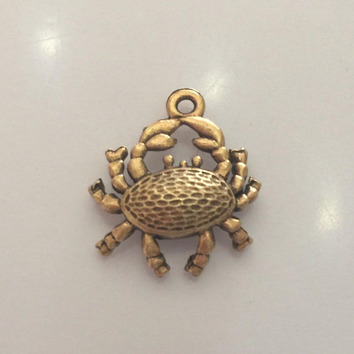 Crab Charm - Gold 16x18mm