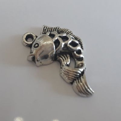 Fish Charm (Carp) - Silver 20mm