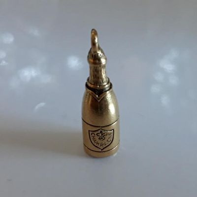 Champagne Bottle Charm - Gold 25mm