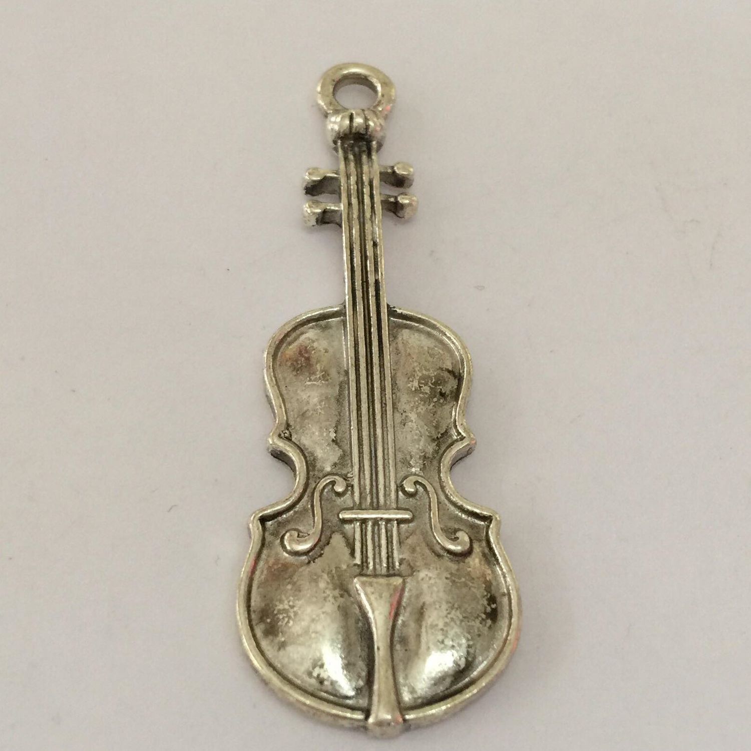 Violin - Silver 55mm