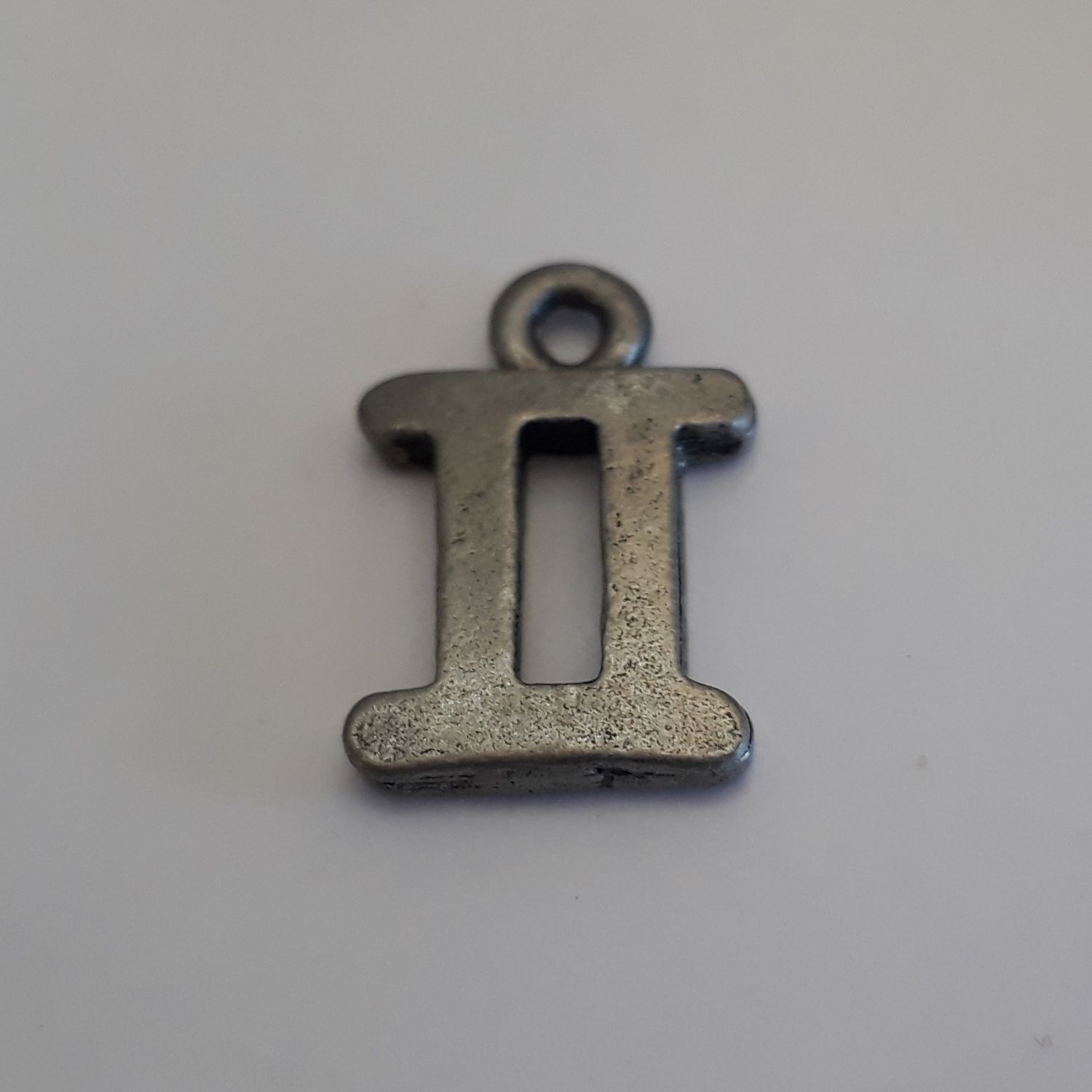 Gemini Charm - Silver 15mm (May 21 - Jun 20)
