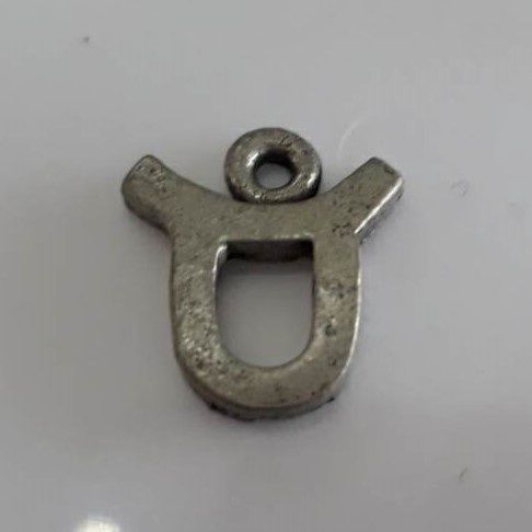 Taurus Charm - Silver 15mm (Apr 20 - May 20)