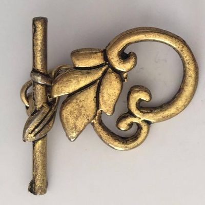 Elvish Toggle - Gold