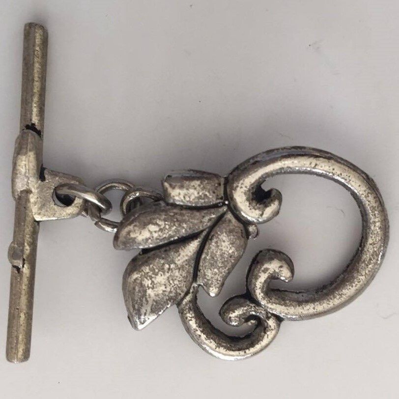 Elvish Toggle - Silver