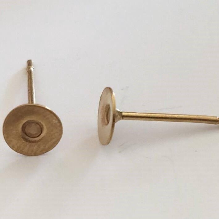 Flat Stud Post Earring Mount - Antique Gold Ø5mm