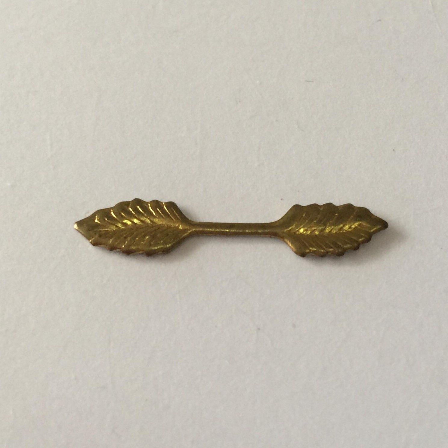 Bail - Gold Small Leaf 25mm