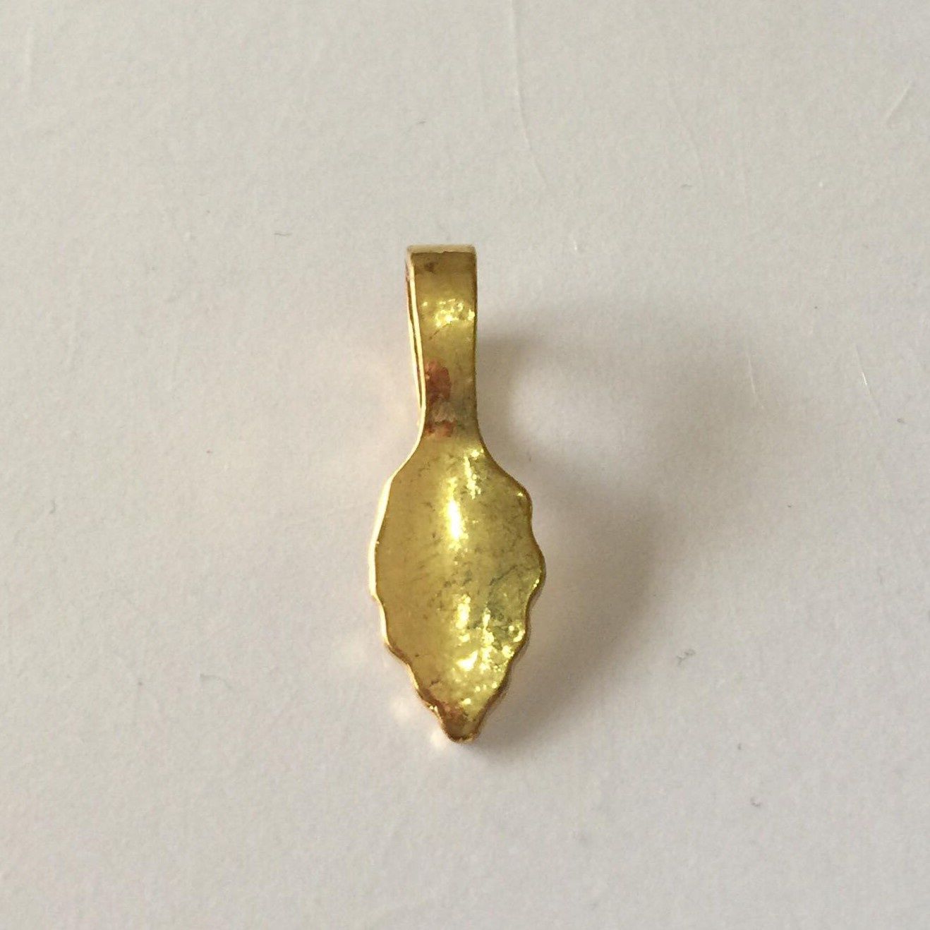 Large Flat Pad Bail - Gold