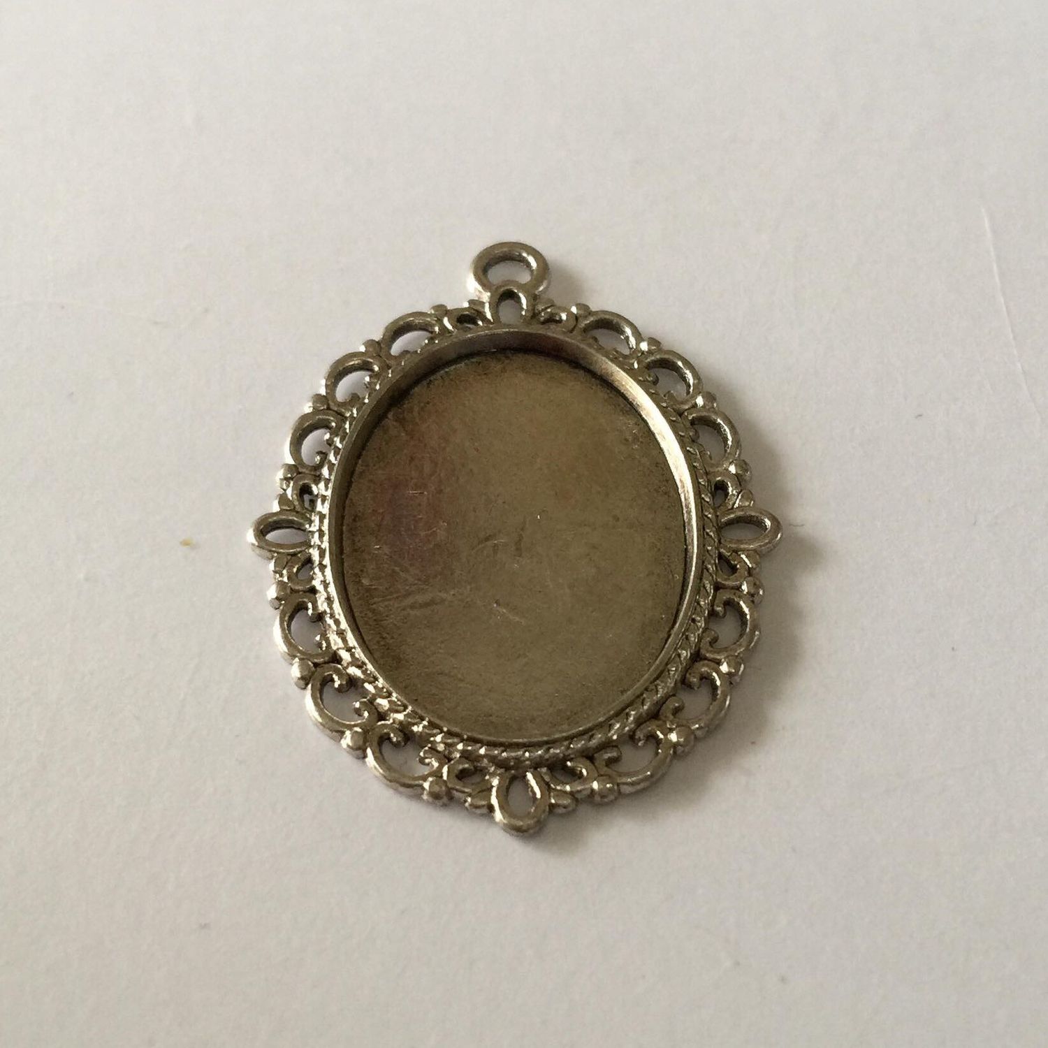 Cabachon Mount - Silver 34x28mm