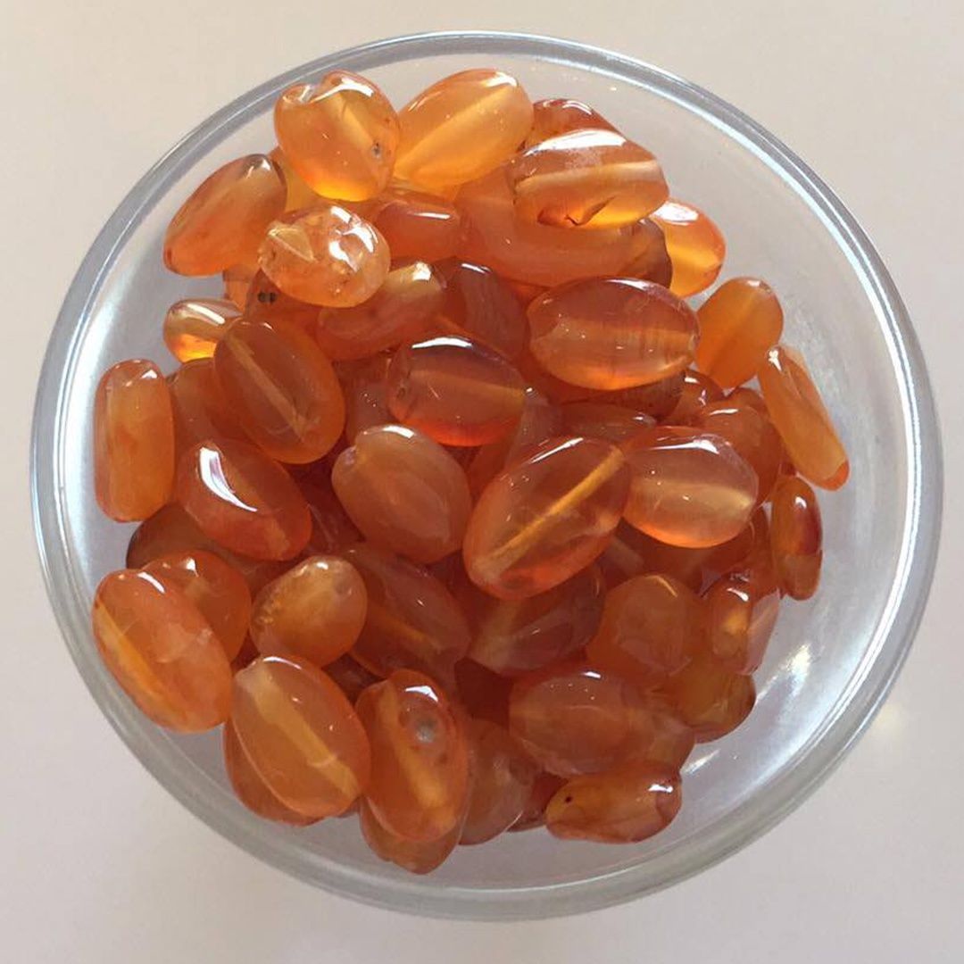 Carnelian Flat Oval - 10mm
