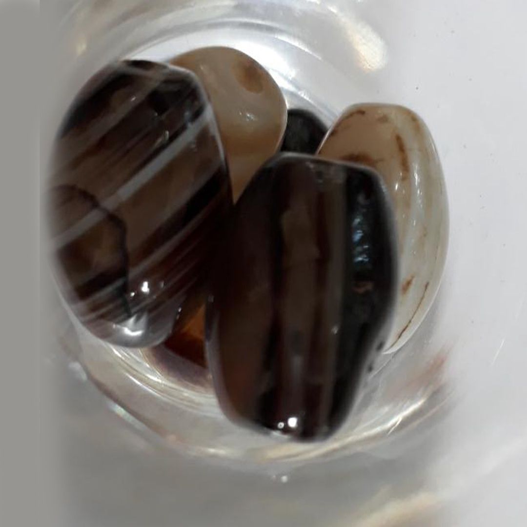 Banded Agate Oval - Brown 15mm