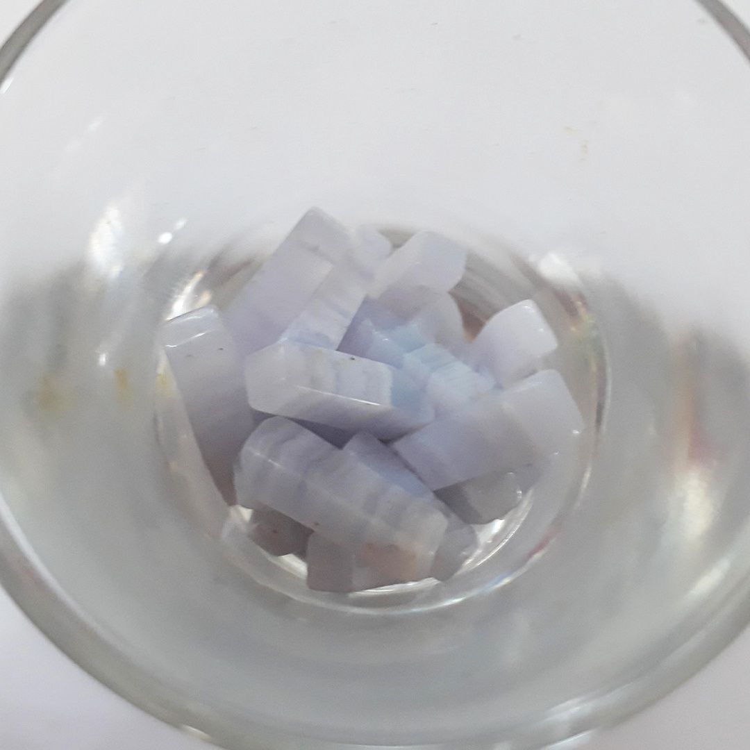 Blue Lace Agate Spines - 10-18mm