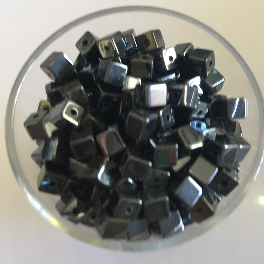 Hematite - Small Cube 4mm