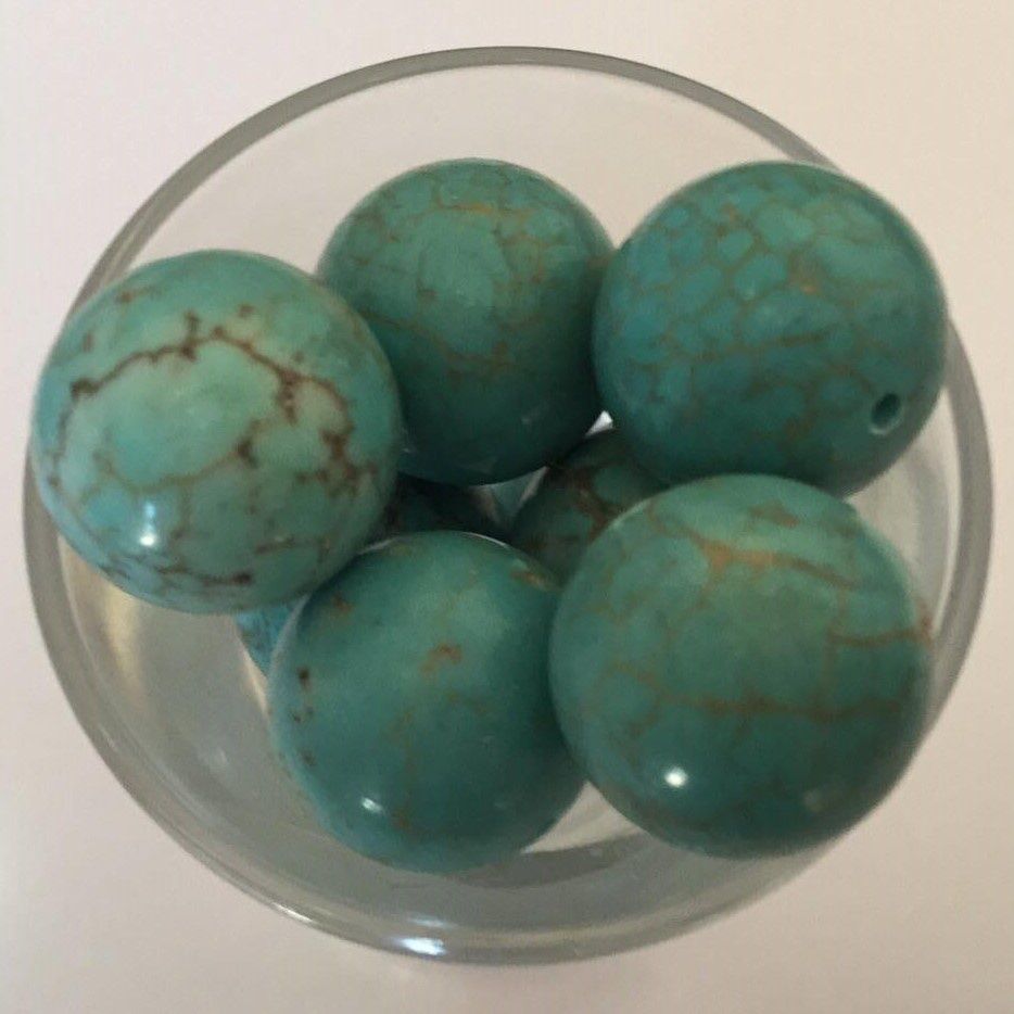 Howlite Round - 16mm