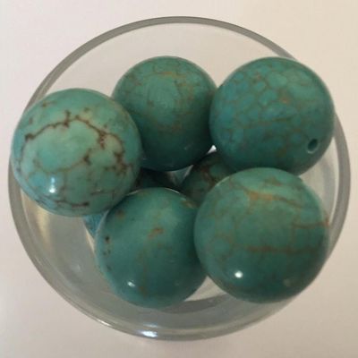 Howlite Round - 16mm