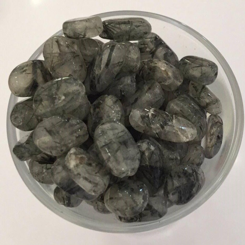 Rutilated Quartz Oval - Grey 7-12mm