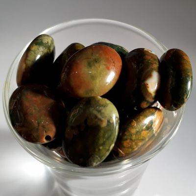 Rhyolite Oval - 16mm